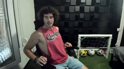 Snapshot of joaquin420_hot chatting on June 21, 2026, 6:43 pm joaquin420_hot online show from June 21, 2026, 6:43 pm