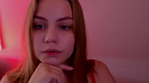 Snapshot of jodiewithgreen chatting on June 19, 2026, 3:16 pm Jodie 3 returning TODAY online show from June 19, 2026, 3:16 pm