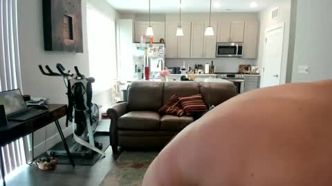 joe1997202399 online show from June 13, 2026, 8:29 pm