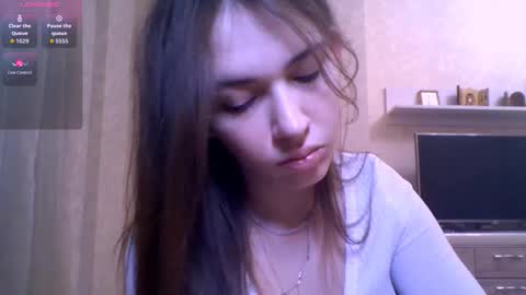 Jennifer online show from March 12, 2026, 6:14 pm