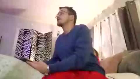 Snapshot of joemama34 chatting on November 12, 2025, 5:19 am Xtina online show from November 12, 2025, 5:19 am