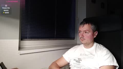 Snapshot of jogger1991 chatting on January 6, 2025, 4:02 pm Jogger1991 online show from January 6, 2025, 4:02 pm