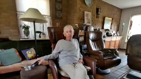 Snapshot of johan7_heet chatting on April 22, 2026, 4:41 pm johan7 heet online show from April 22, 2026, 4:41 pm