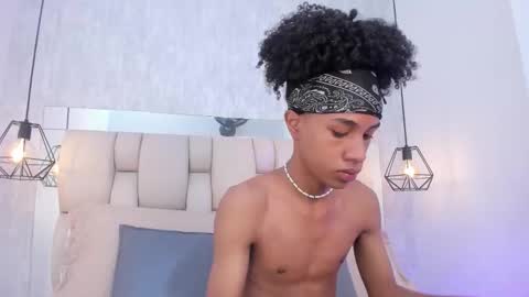 Johan  online show from October 7, 2025, 11:29 am