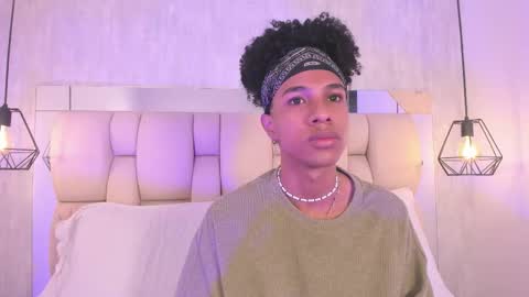 Johan  online show from December 5, 2025, 11:41 am