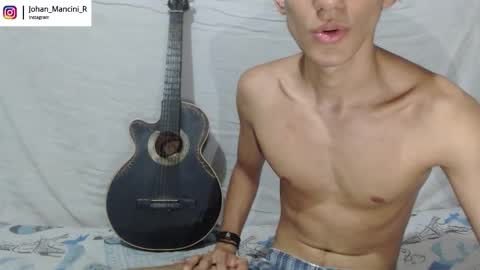 Snapshot of johan_mancini_r chatting on December 4, 2025, 9:01 pm johan_mancini_r online show from December 4, 2025, 9:01 pm