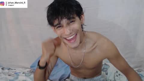 Snapshot of johan_mancini_r chatting on February 14, 2026, 6:26 pm johan_mancini_r online show from February 14, 2026, 6:26 pm