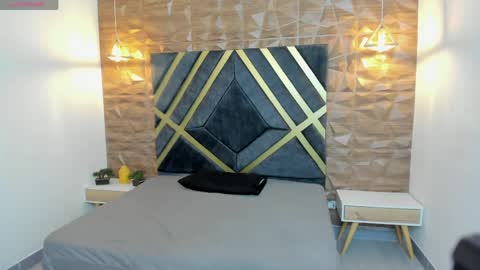 Johan Williams online show from April 4, 2026, 1:52 pm