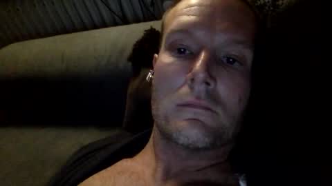 johannesjohnsson780 online show from December 4, 2025, 2:43 am