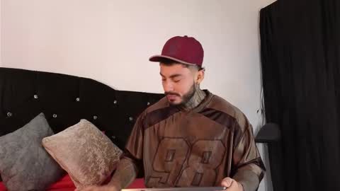 John  online show from October 13, 2025, 10:59 am