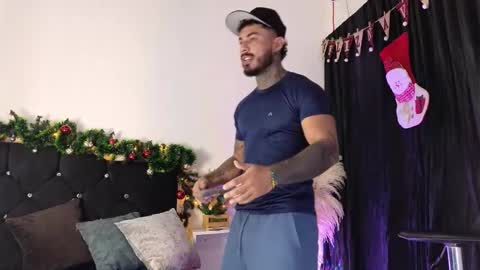 John  online show from November 15, 2025, 11:40 am