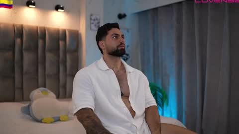 john online show from April 15, 2026, 11:05 pm