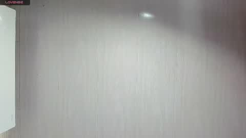 Snapshot of john_ssnow29 chatting on June 23, 2026, 3:37 am john_ssnow29 online show from June 23, 2026, 3:37 am
