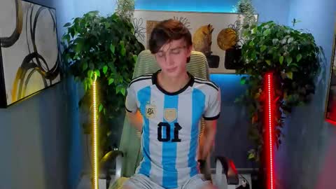 John online show from December 19, 2025, 12:56 pm