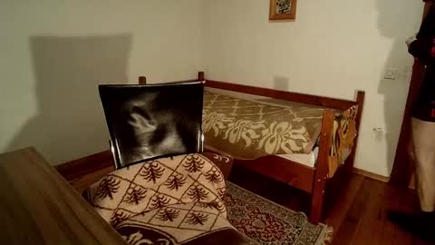 Snapshot of john_x00 chatting on December 29, 2024, 3:57 pm John online show from December 29, 2024, 3:57 pm