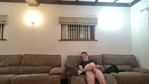Snapshot of johnathan_stuart33 chatting on May 10, 2026, 12:49 am johnathan_stuart33 online show from May 10, 2026, 12:49 am