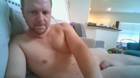 johnd101020 online show from November 20, 2025, 3:23 pm