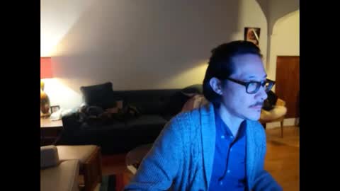 Snapshot of johneelicks chatting on April 30, 2026, 8:53 am Johnee online show from April 30, 2026, 8:53 am