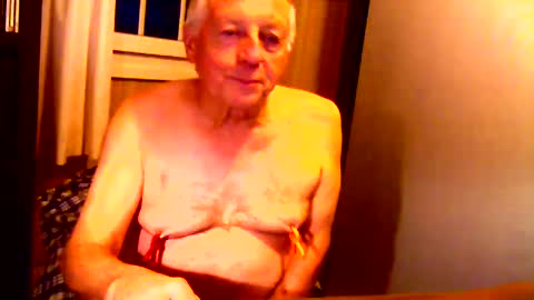 Snapshot of johnjohn6226623 chatting on January 3, 2025, 5:10 pm johnjohn6226 online show from January 3, 2025, 5:10 pm