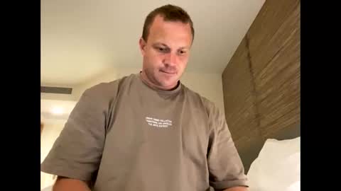 Snapshot of johnny61600 chatting on February 1, 2026, 11:09 am Lovenitwet69 online show from February 1, 2026, 11:09 am