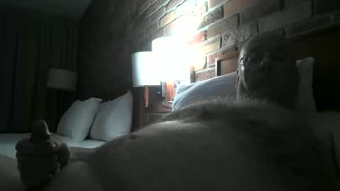 Johnny online show from September 11, 2025, 3:50 am