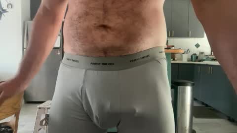 Snapshot of johnnyblueskies chatting on March 25, 2026, 8:37 pm Johnny Blue Eyes online show from March 25, 2026, 8:37 pm