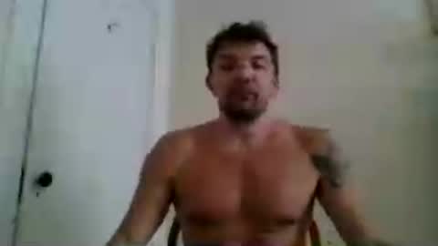Snapshot of johnnycakes92 chatting on June 15, 2026, 3:14 pm Johnnycakes online show from June 15, 2026, 3:14 pm