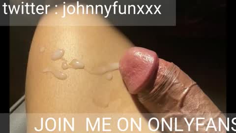 Johnnystrongarms                 online show from December 14, 2025, 4:29 am