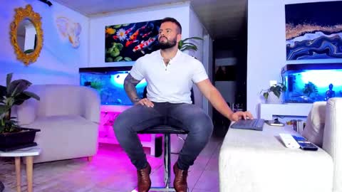 JOHNNY online show from March 7, 2025, 1:42 am