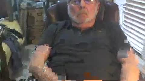 Snapshot of johnnys110153 chatting on January 18, 2026, 7:17 pm johnnys110153 online show from January 18, 2026, 7:17 pm