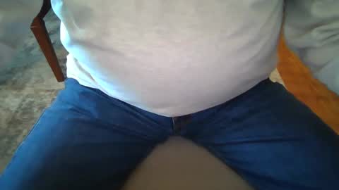 Snapshot of johnxxx549 chatting on January 14, 2025, 2:00 pm johnxxx549 online show from January 14, 2025, 2:00 pm