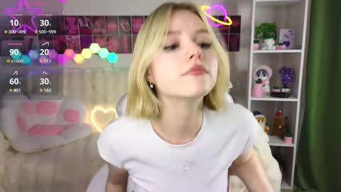 Snapshot of joice_queen chatting on March 12, 2025, 2:52 am Paula online show from March 12, 2025, 2:52 am