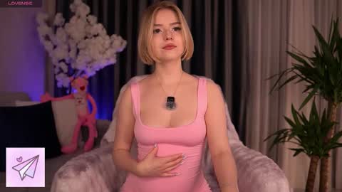 Paula online show from November 1, 2025, 3:19 am