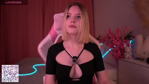 Paula online show from March 27, 2026, 11:59 pm