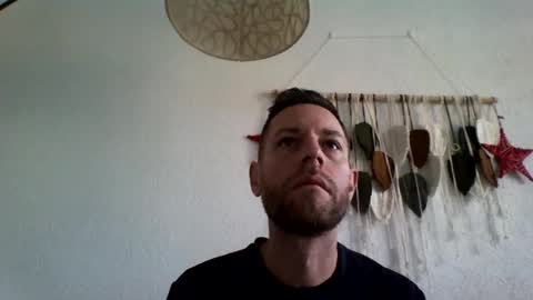 jojo19844 online show from December 17, 2025, 7:58 am