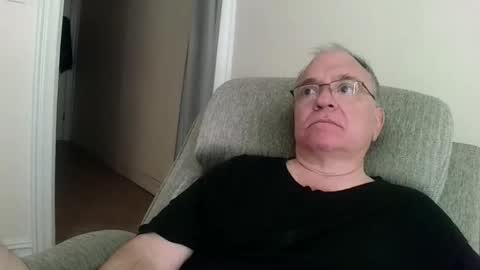 joker5339 online show from April 24, 2026, 8:33 pm