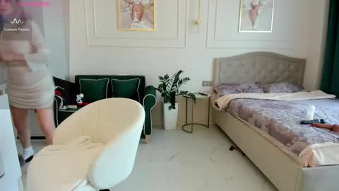Snapshot of jolie_ozolla chatting on September 15, 2025, 12:49 pm Jolie Ozolla online show from September 15, 2025, 12:49 pm