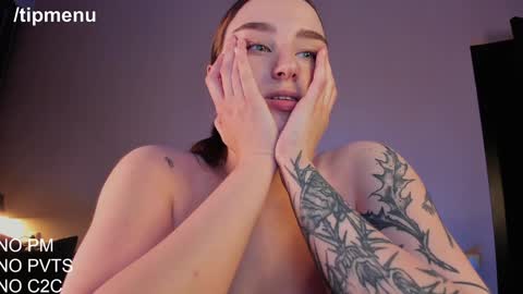 Snapshot of joliejoy chatting on December 28, 2024, 4:52 pm Jolie My snapchat got deleted. If you were subscribed dm me my former username or scroll down and click on snapchat media online show from December 28, 2024, 4:52 pm