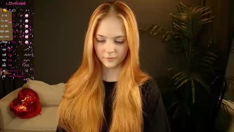 Polly  online show from February 22, 2025, 9:01 am