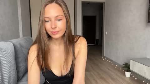Snapshot of jollydolly__ chatting on October 13, 2025, 8:47 am jollydolly__ online show from October 13, 2025, 8:47 am