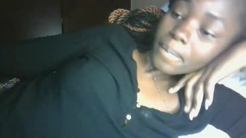 jollynabeb online show from January 9, 2026, 7:04 pm