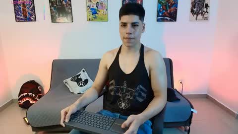 Instagram jonathanfit14 online show from April 13, 2026, 11:43 pm