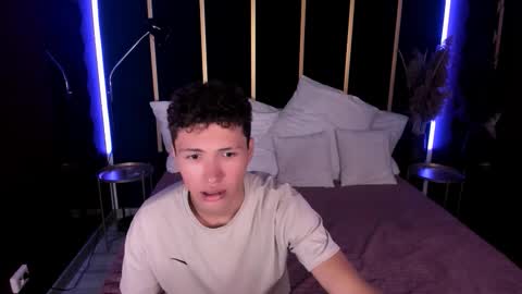 Snapshot of jonny_dark chatting on October 9, 2025, 11:52 am Jonny online show from October 9, 2025, 11:52 am