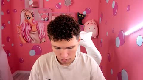 Snapshot of jonny_dark chatting on October 12, 2025, 10:47 am Jonny online show from October 12, 2025, 10:47 am