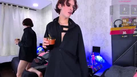 jonny_gilbert online show from September 12, 2025, 4:23 am