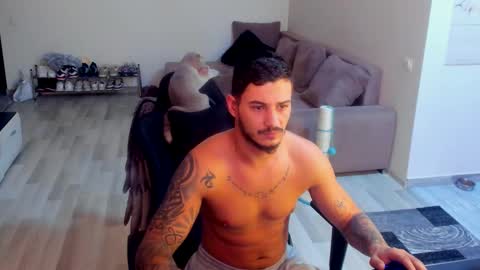 jonnyporn1 online show from November 26, 2025, 10:05 am