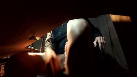 Snapshot of jontn_swift chatting on February 27, 2025, 6:18 am Jonathon Swift online show from February 27, 2025, 6:18 am