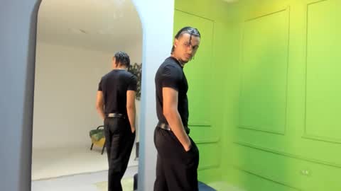 Snapshot of jordan_love7 chatting on March 8, 2026, 1:04 pm jordan online show from March 8, 2026, 1:04 pm