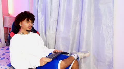 Snapshot of jordan_love7 chatting on April 10, 2026, 12:32 pm jordan online show from April 10, 2026, 12:32 pm