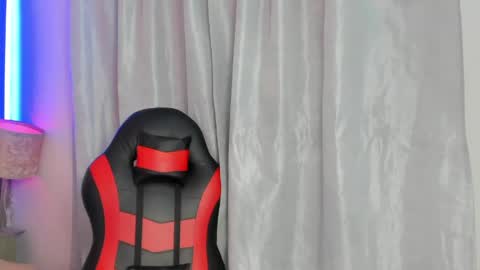 Snapshot of jordan_love7 chatting on April 14, 2026, 12:44 pm jordan online show from April 14, 2026, 12:44 pm